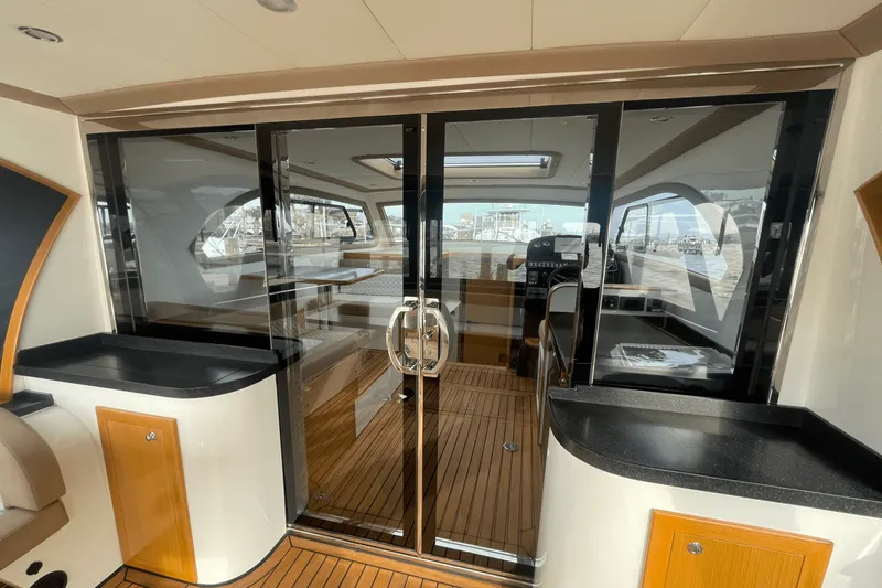 Slide: The Image of Emerson DRE 37 2023 - 14