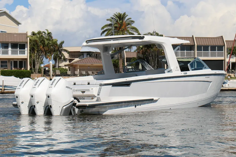 Slide: The Image of Aviara AV36 Outboard 2023 - 2