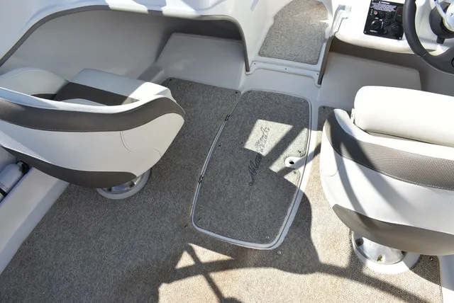 Slide: The Image of Mariah R20 2012 - 25