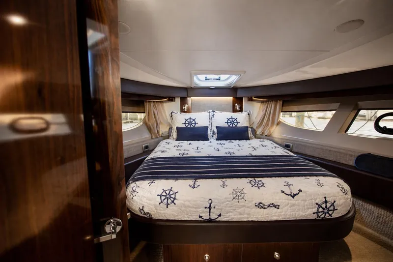 Slide: The Image of Sea Ray Sundancer 400 2016 - 14