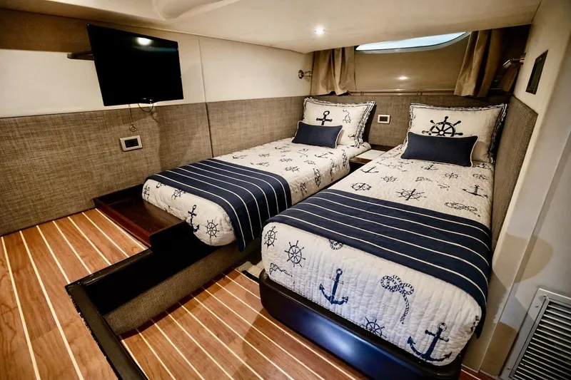 Slide: The Image of Sea Ray Sundancer 400 2016 - 17
