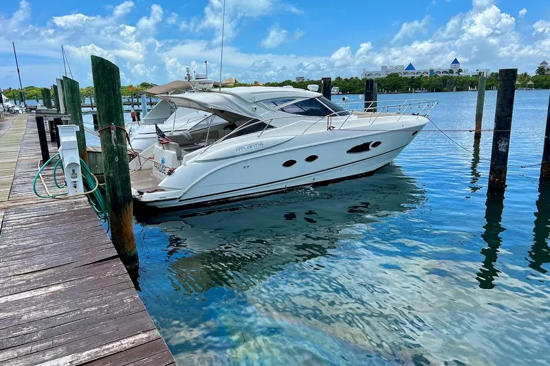 Slide: The Image of Azimut Atlantis 40 2011 - 3