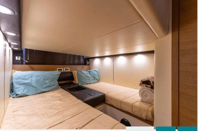 Slide: The Image of Azimut Atlantis 40 2011 - 9