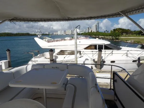 Slide: The Image of Sea Ray 44 Sedan Bridge 2008 - 64