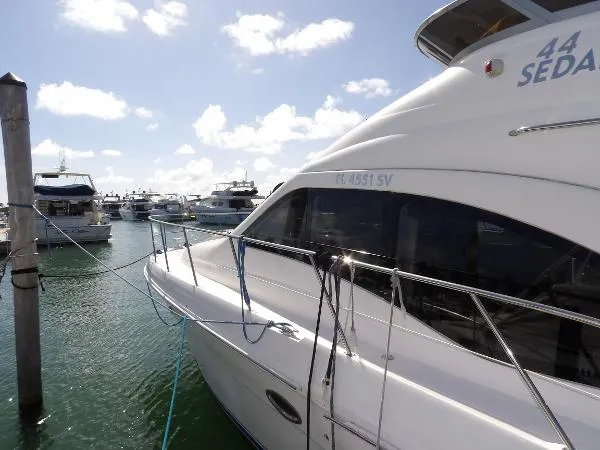Slide: The Image of Sea Ray 44 Sedan Bridge 2008 - 80