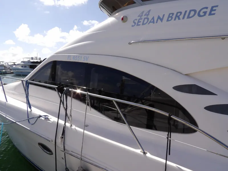 Slide: The Image of Sea Ray 44 Sedan Bridge 2008 - 81