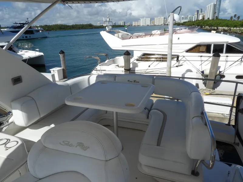 Slide: The Image of Sea Ray 44 Sedan Bridge 2008 - 66