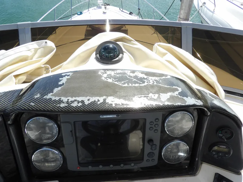 Slide: The Image of Sea Ray 44 Sedan Bridge 2008 - 62