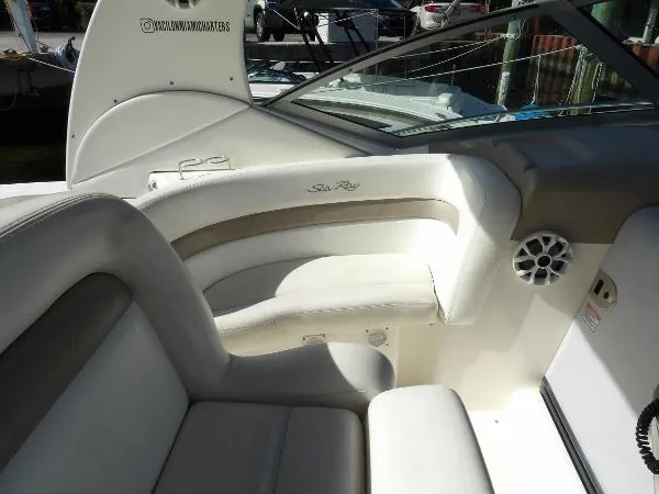 Slide: The Image of Sea Ray Sundancer 320 2004 - 14
