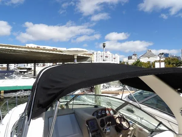 Slide: The Image of Sea Ray Sundancer 320 2004 - 25