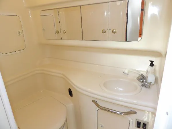 Slide: The Image of Sea Ray Sundancer 320 2004 - 52