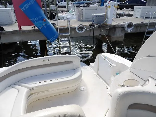 Slide: The Image of Sea Ray Sundancer 320 2004 - 24