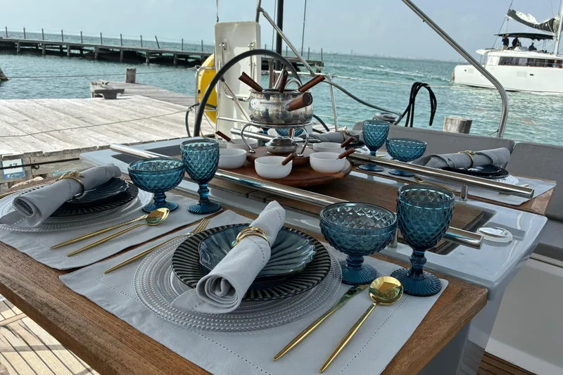 Slide: The Image of Beneteau Oceanis 41.1 2020 - 10