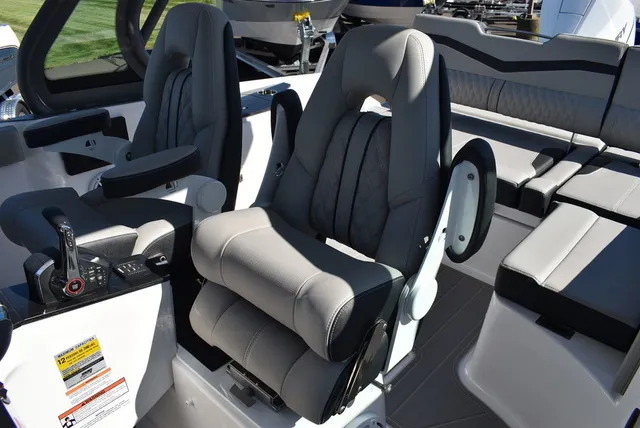 Slide: The Image of Monterey ELITE 25 OB 2027 - 41