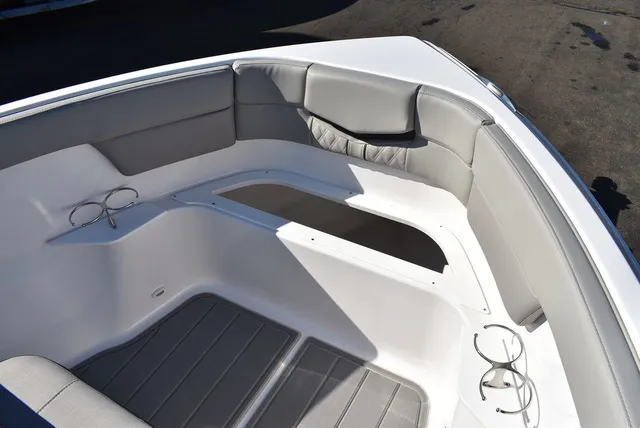 Slide: The Image of Monterey ELITE 25 OB 2027 - 69