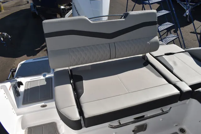 Slide: The Image of Monterey ELITE 25 OB 2027 - 24