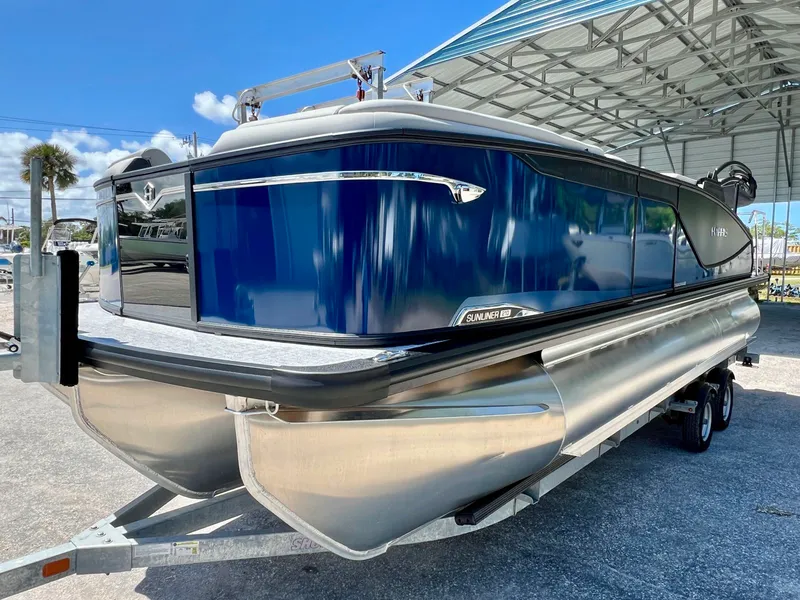 Slide: The Image of Harris Sunliner 210 2026 - 6