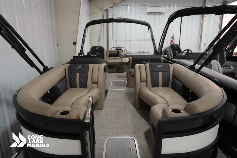 The Image of 25' Barletta Lusso 25UE 2027 - 0