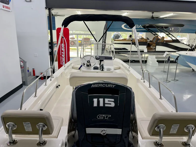 Slide: The Image of Boston whaler 17MTK 2026 - 3