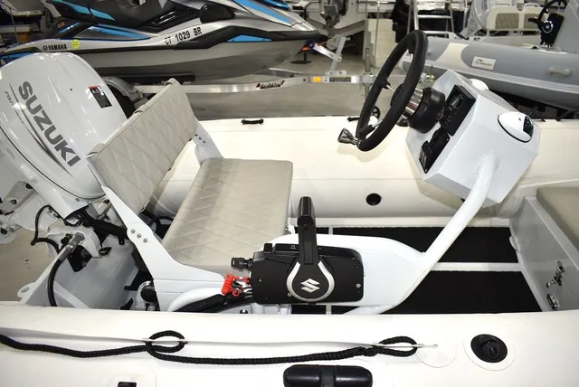 Slide: The Image of East Marine Boats 320 Hypalon Aluminum Rib Inflatable 2026 - 7