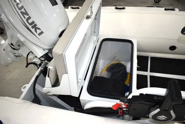 Slide: The Image of East Marine Boats 320 Hypalon Aluminum Rib Inflatable 2026 - 9
