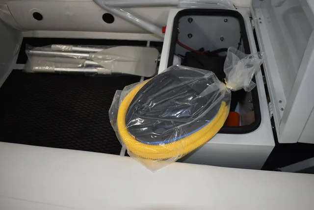Slide: The Image of East Marine Boats 320 Hypalon Aluminum Rib Inflatable 2026 - 10