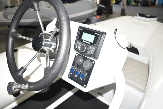 Slide: The Image of East Marine Boats 320 Hypalon Aluminum Rib Inflatable 2026 - 19