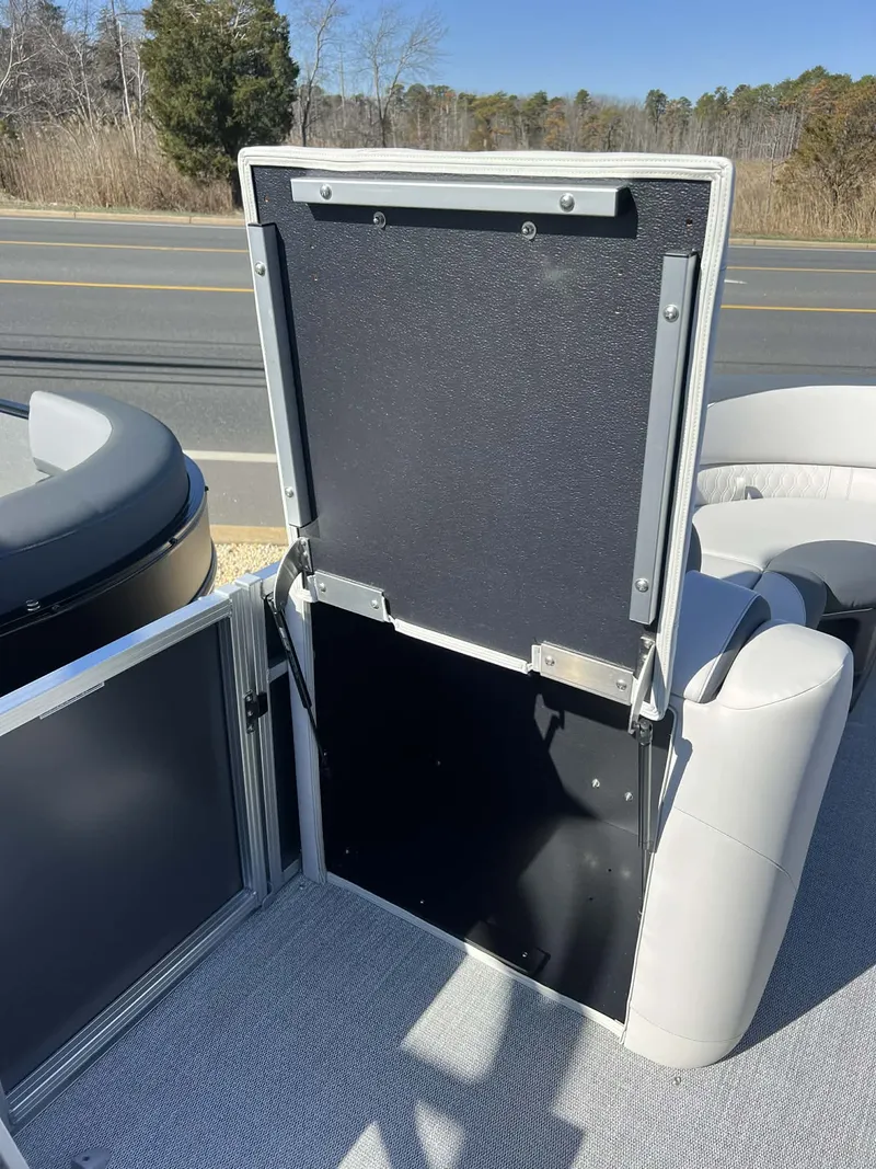 Slide: The Image of Avalon 2385 LSZ QL 2026 - 13