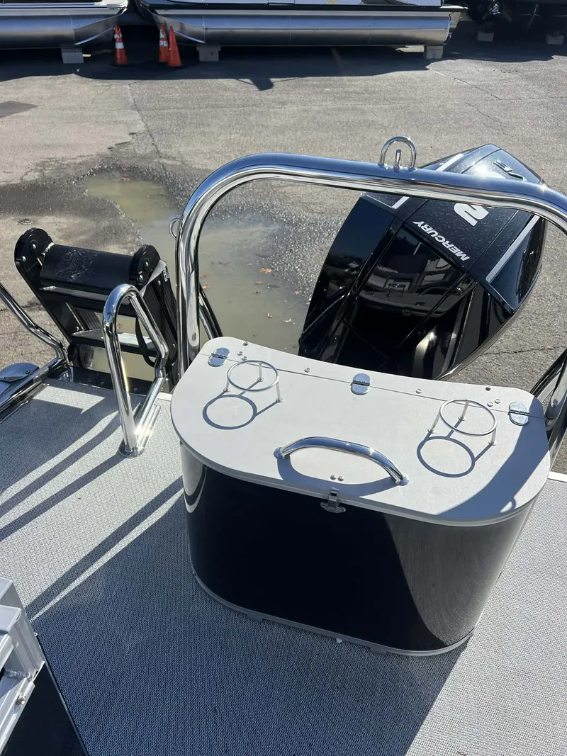 Slide: The Image of Avalon 2385 LSZ QL 2026 - 14