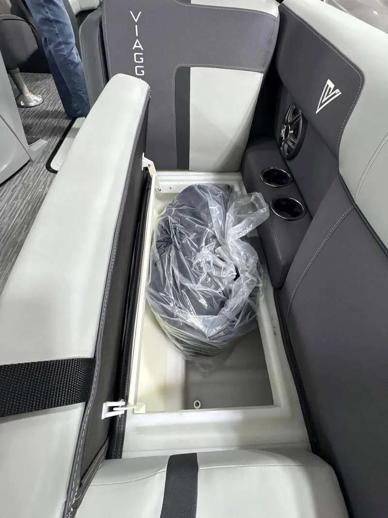 Slide: The Image of Viaggio X22U 2026 - 24