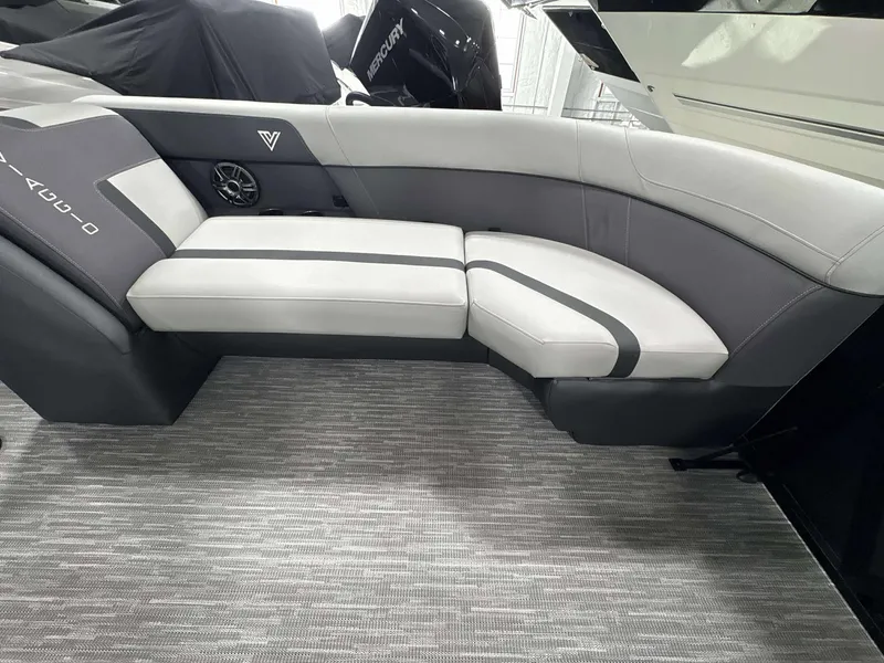 Slide: The Image of Viaggio X22U 2026 - 26
