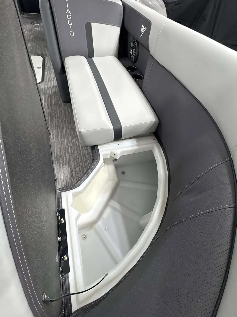 Slide: The Image of Viaggio X22U 2026 - 19