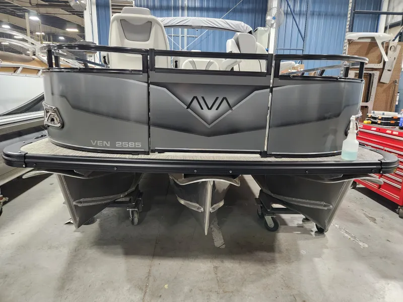 The Image of Avalon Venture 85 - 25 FT Center Console Fish Triple "The Anglers Wake" 2026 - 0