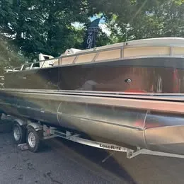 Slide: The Image of Avalon Venture 85 - 23 FT Cruise "Burnished Drift" 2026 - 1