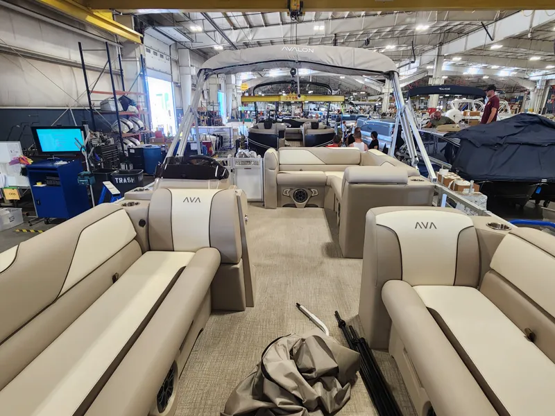 Slide: The Image of Avalon Venture - 19 FT Cruise 2026 - 13