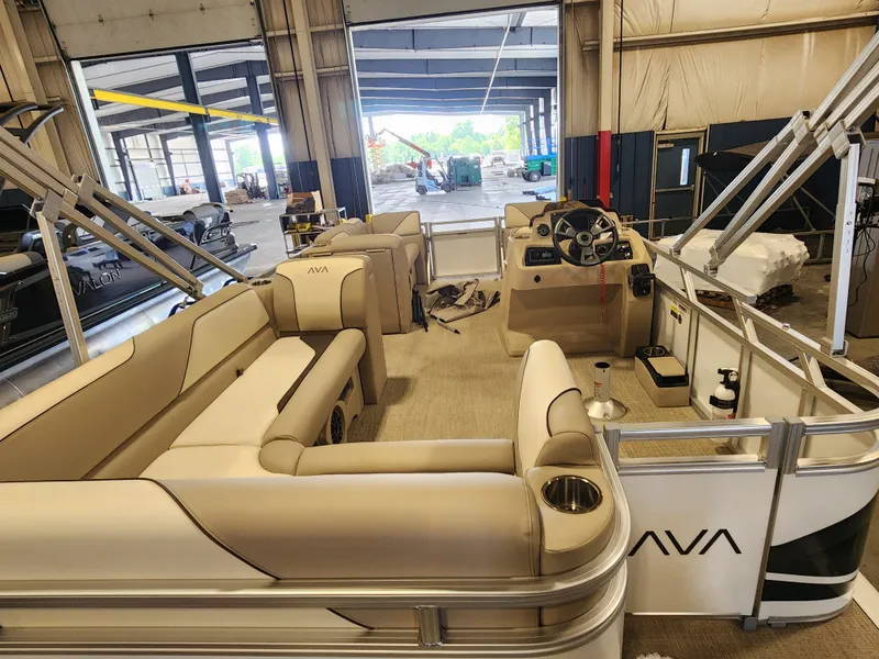 Slide: The Image of Avalon Venture - 19 FT Cruise 2026 - 12