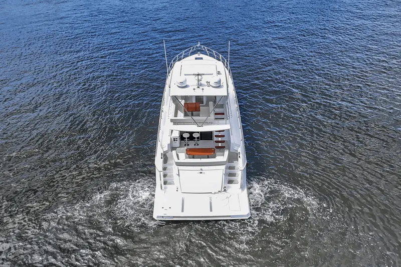 Slide: The Image of Cruisers Yachts 60 Fly 2024 - 4