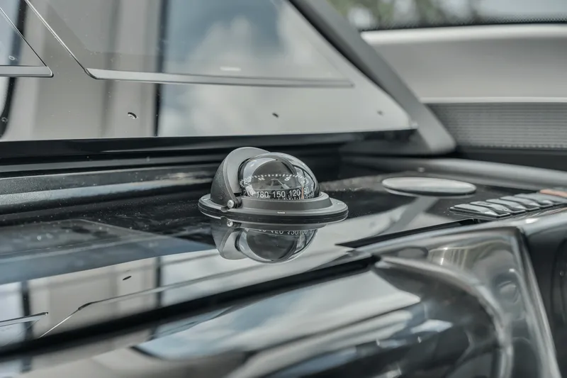 Slide: The Image of Cruisers Yachts 60 Fly 2024 - 40