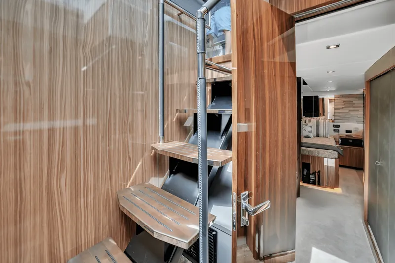 Slide: The Image of Cruisers Yachts 60 Fly 2024 - 42