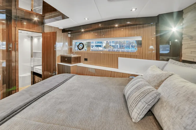 Slide: The Image of Cruisers Yachts 60 Fly 2024 - 50