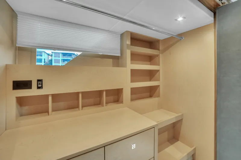 Slide: The Image of Cruisers Yachts 60 Fly 2024 - 67