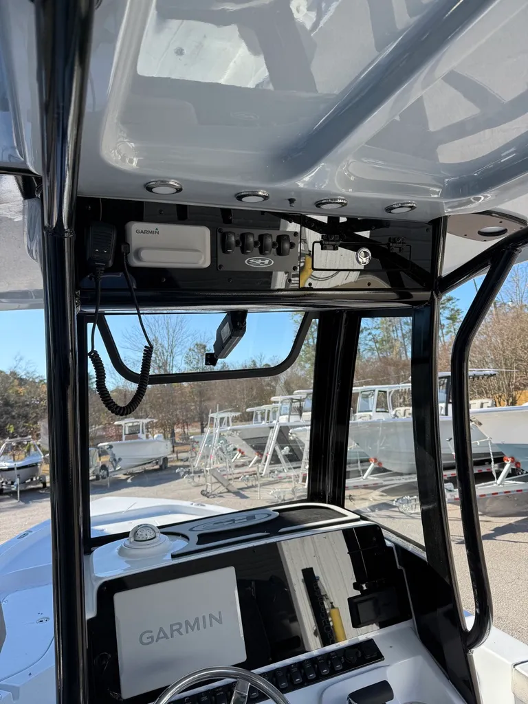 Slide: The Image of Sea Hunt BX25FS 2026 - 13