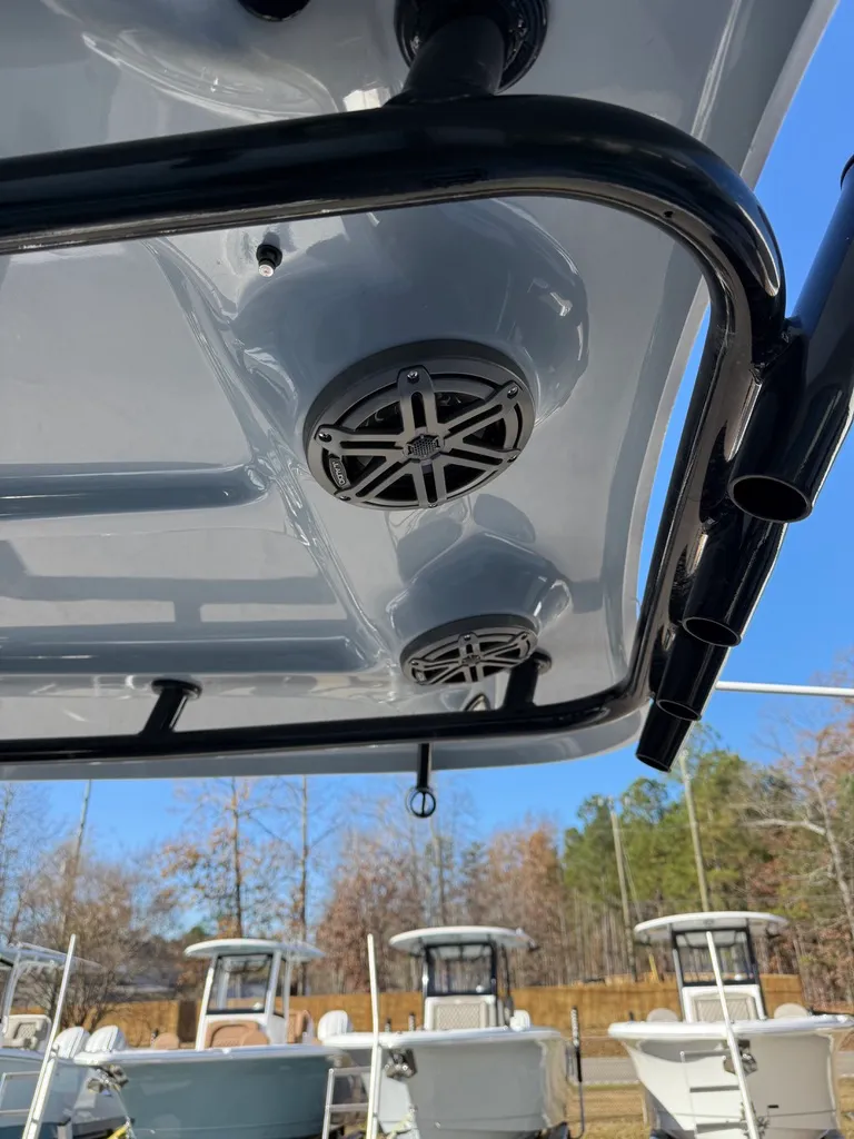 Slide: The Image of Sea Hunt BX25FS 2026 - 15