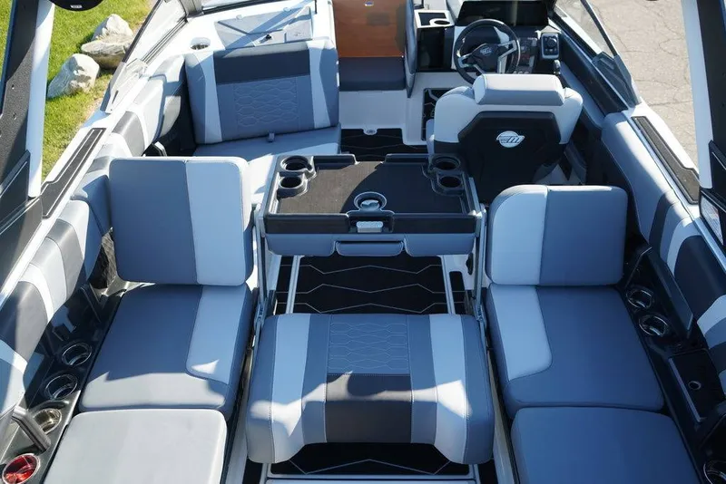 Slide: The Image of Malibu Boats 23 MXZ 2026 - 2