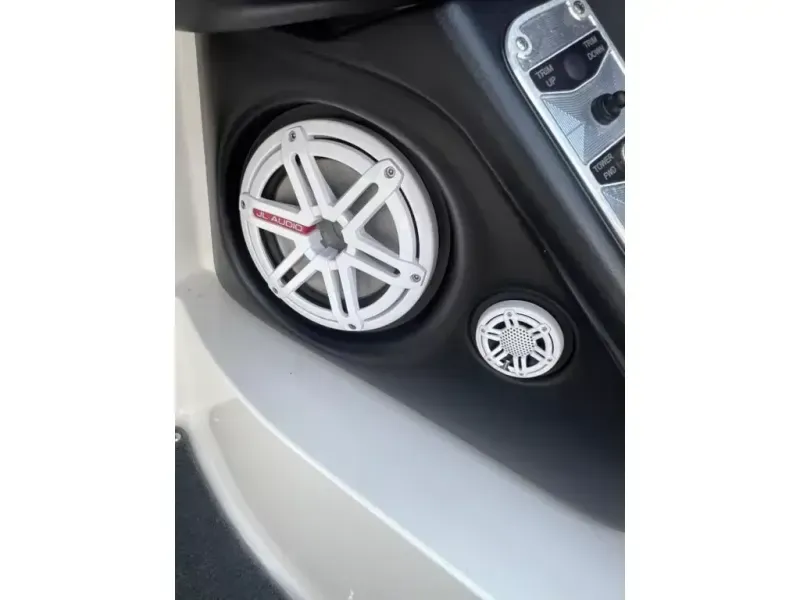 Slide: The Image of MasterCraft X55 2009 - 22
