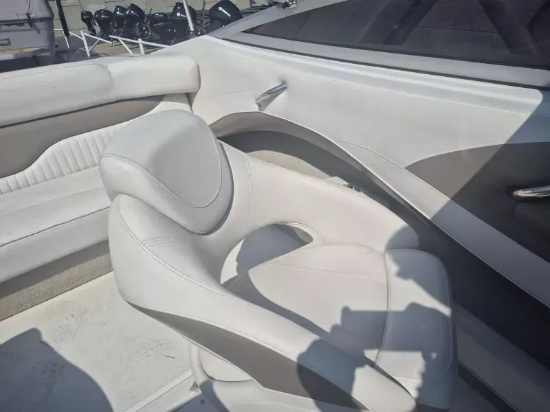 Slide: The Image of Crownline Boats 215 SS 2012 - 26