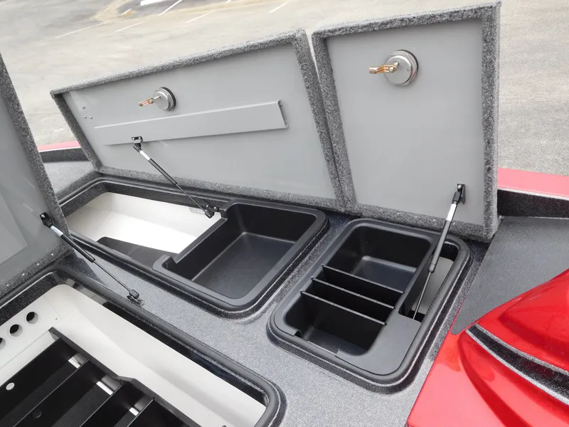 Slide: The Image of Caymas CX 21 PRO 2026 - 11