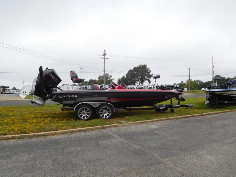 Slide: The Image of Caymas CX 21 PRO 2026 - 21