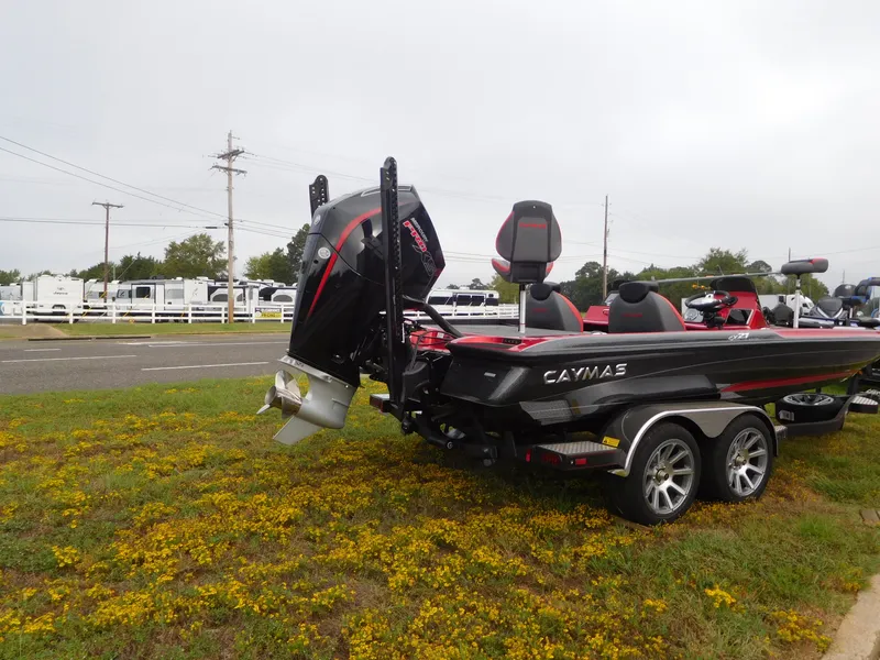 Slide: The Image of Caymas CX 21 PRO 2026 - 4