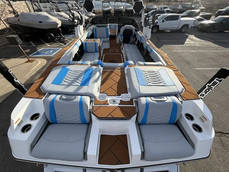 Slide: The Image of Malibu 26 LSV 2026 - 11
